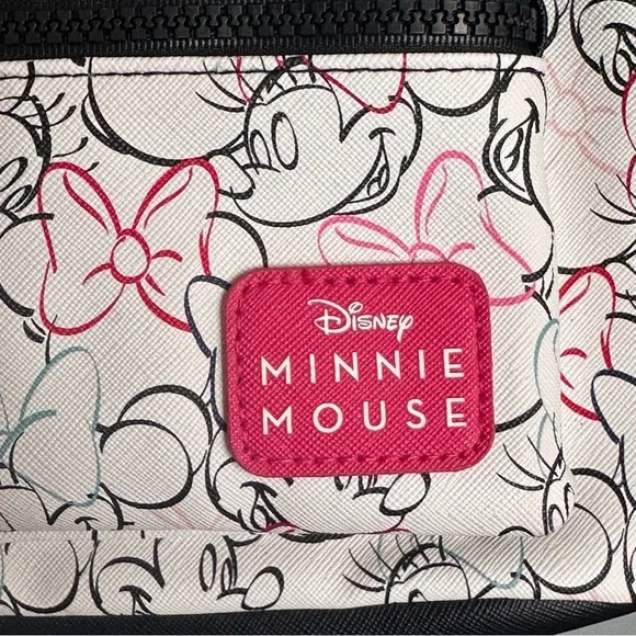 Disney Minni Mouse White Pink and Black Patterned Mini Backpack New With Tags - Picture 3 of 4